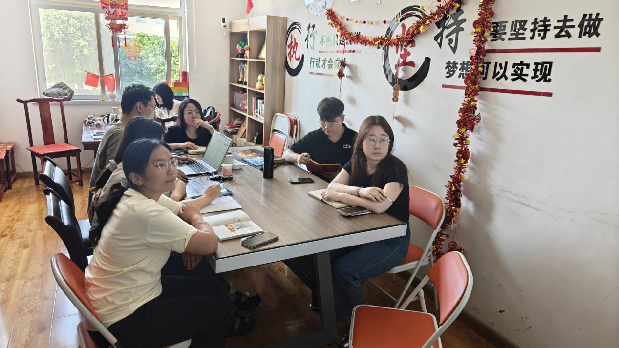 JoJo-teamet fremmer global handelskompetanse med Alibaba Cuttinging AI-trening